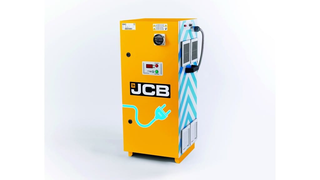 JCB Universal Fast Charger