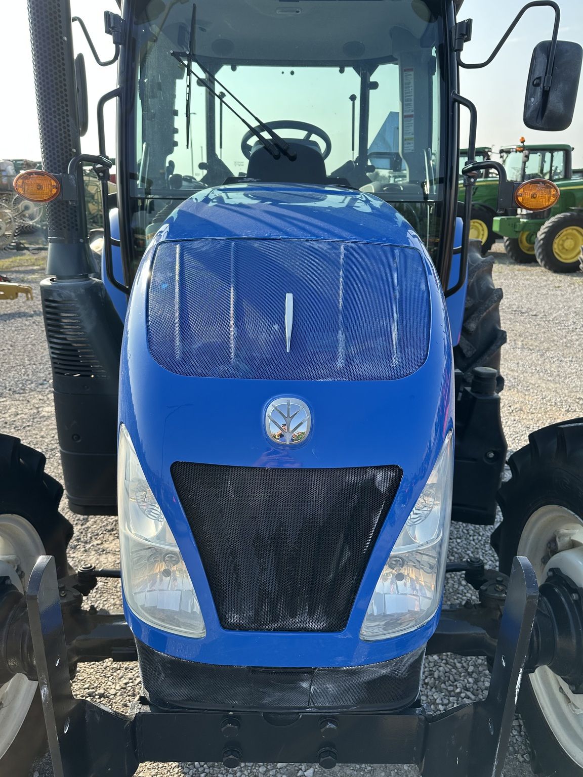 2015 New Holland T4.90