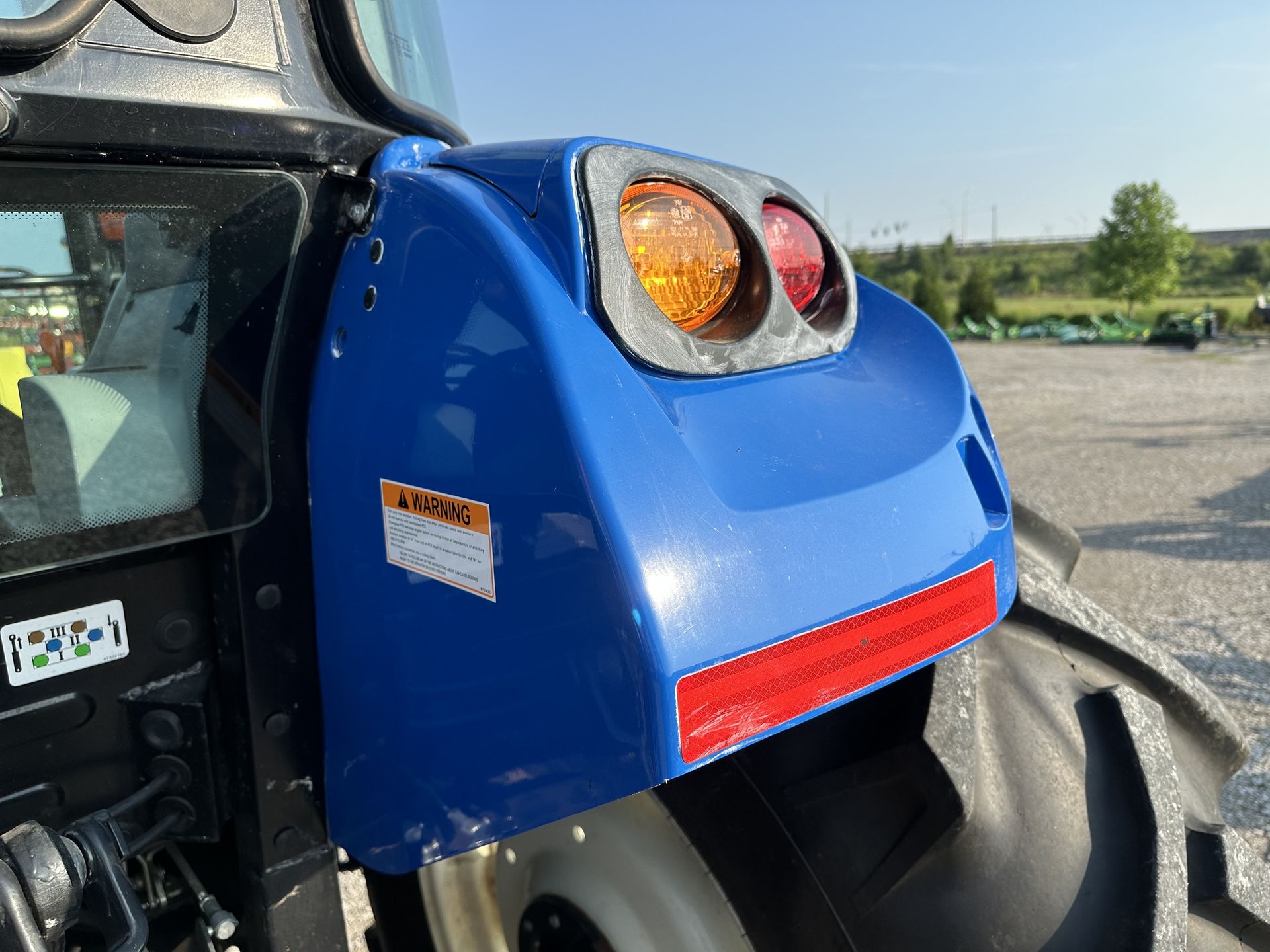 2015 New Holland T4.90