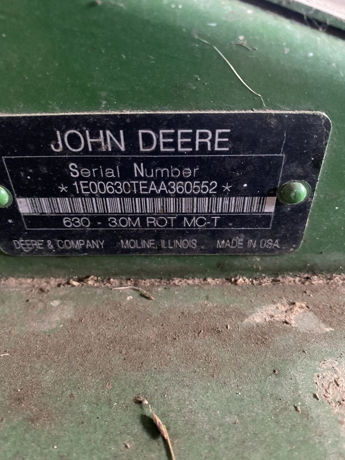 2010 John Deere 630