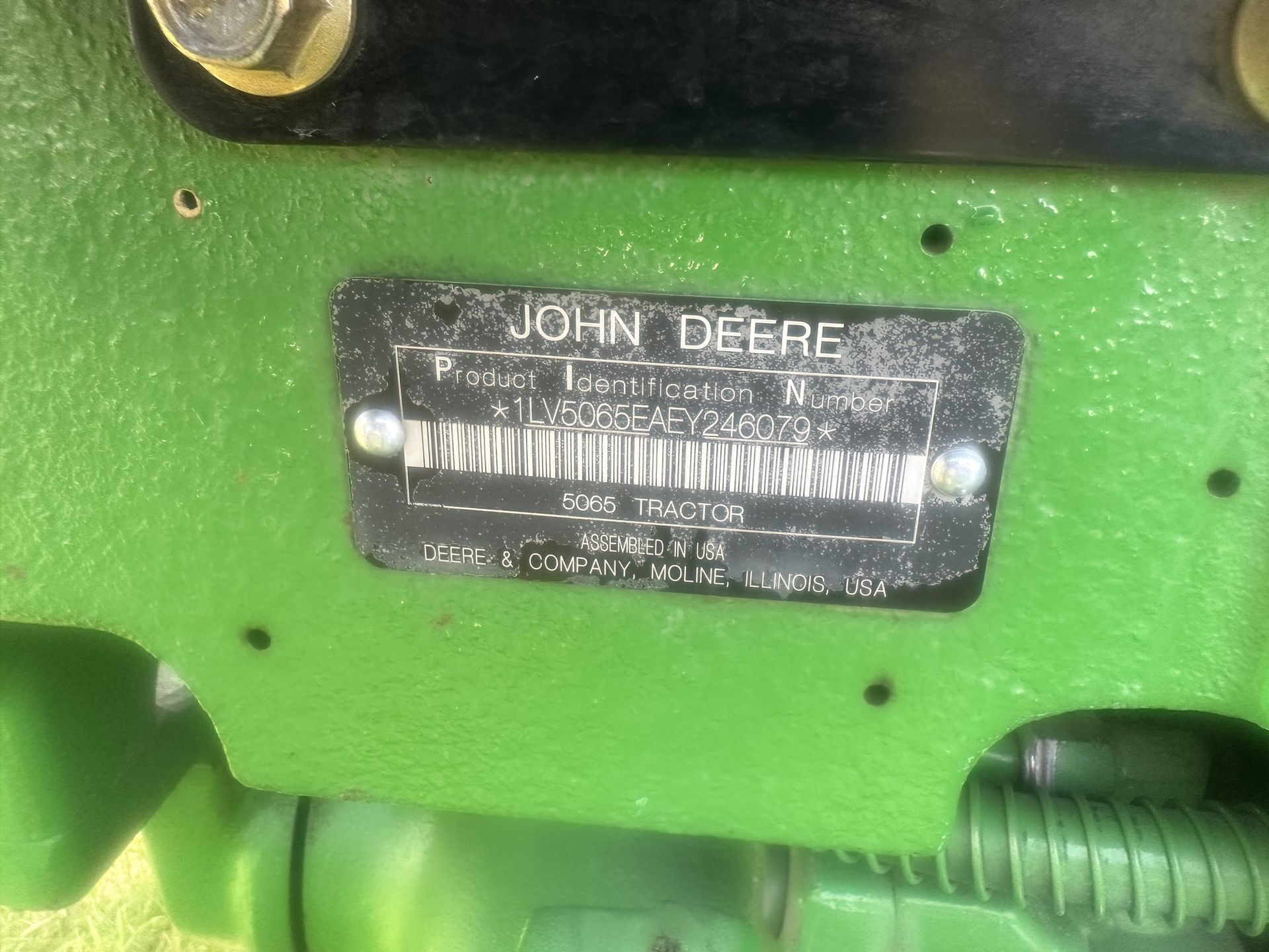 2014 John Deere 5065E