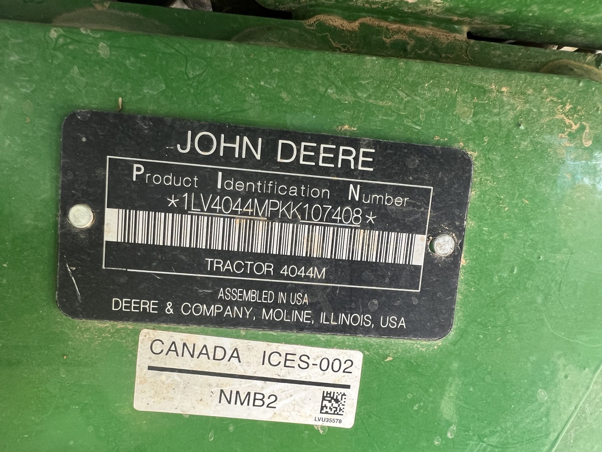2019 John Deere 4044M