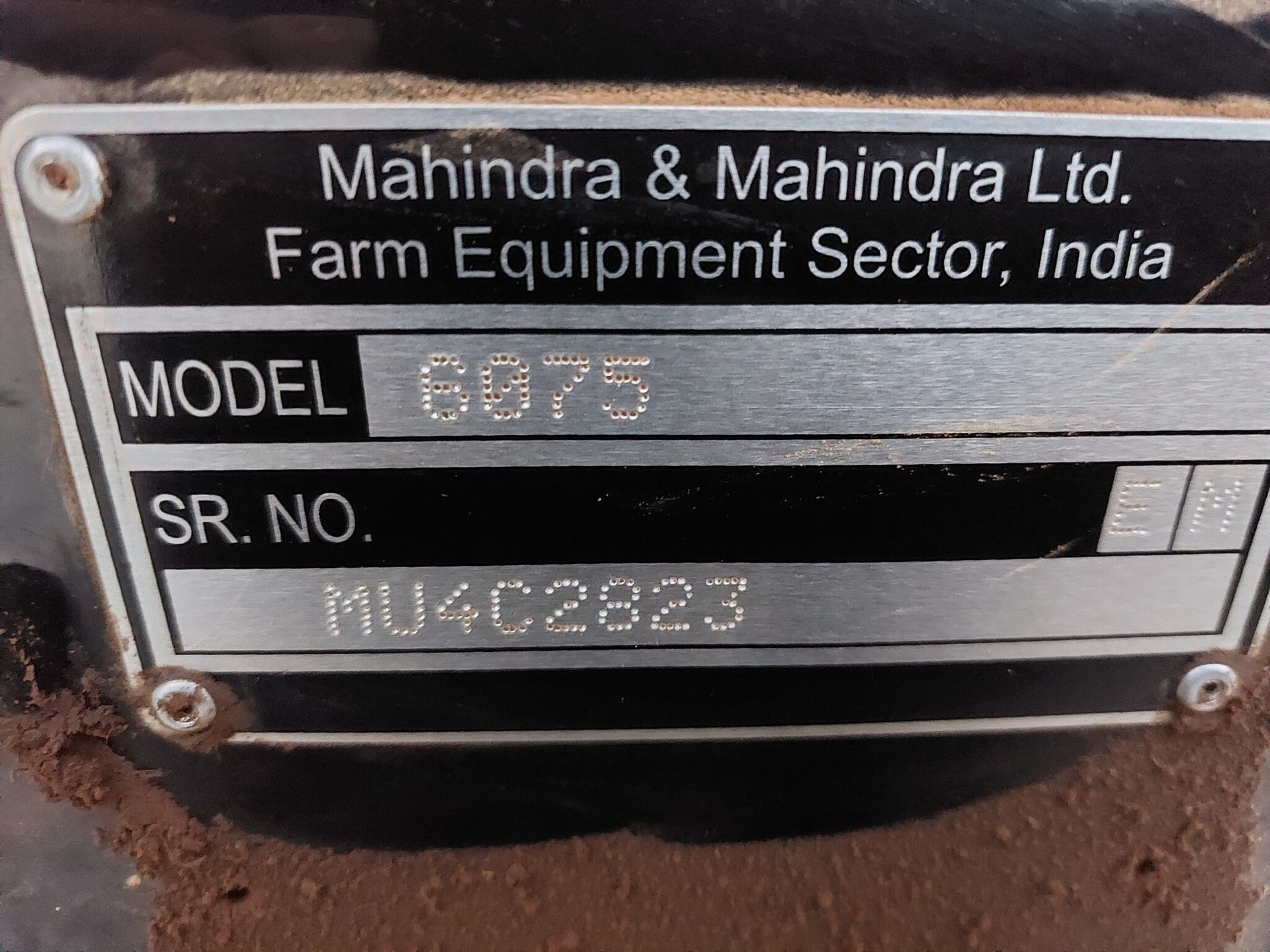 2021 Mahindra 6075