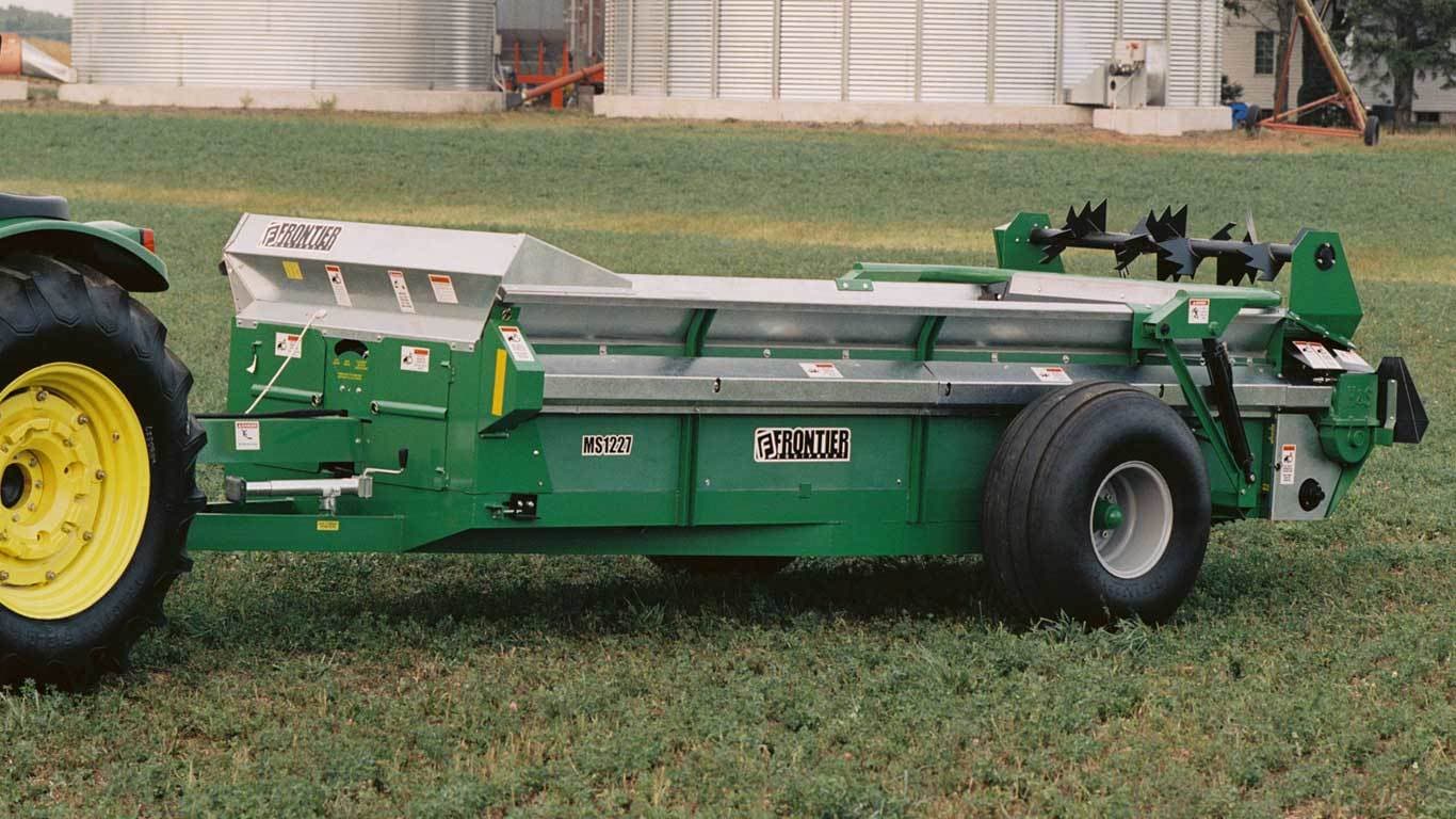 MS12 Series Large Chain-Unloading Manure Spreaders