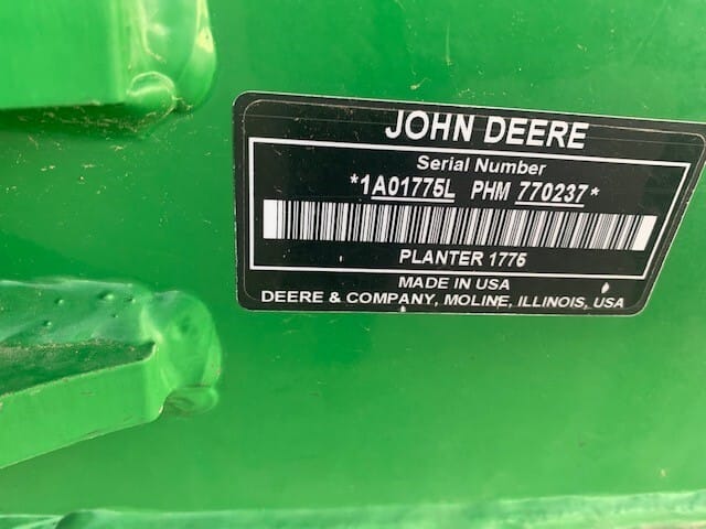 2017 John Deere 1775NT