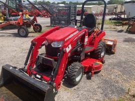 Pre Owned GC1723E Tracotor/Loader/Tiller/Box Blade Package