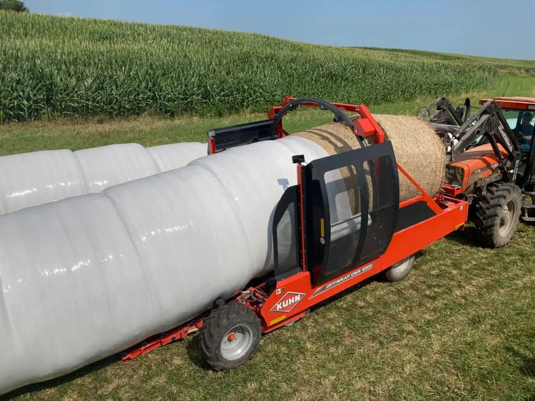 KUHN Inline Bale Wrappers